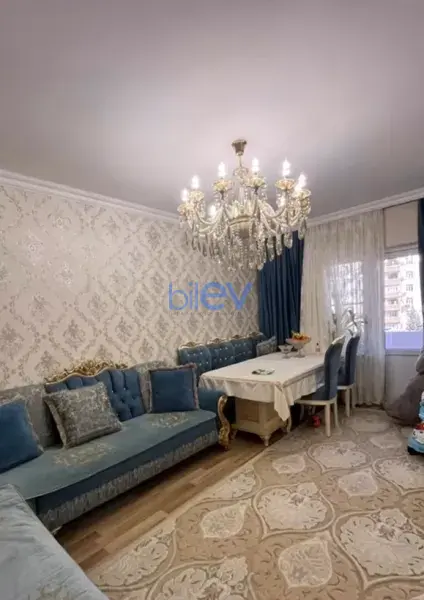 Satış 3 otaqlı Köhnə Tikili bina evi  75m², Bakı
