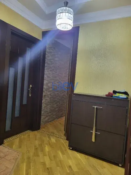 Satış 2 otaqlı Köhnə Tikili bina evi  55m², Bakı
