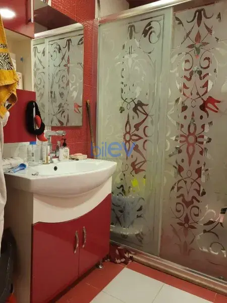 Satış 2 otaqlı Köhnə Tikili bina evi  55m², Bakı