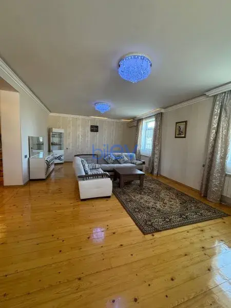 Aylıq Kirayə 4 otaqlı Bağ evi  170m², Bakı