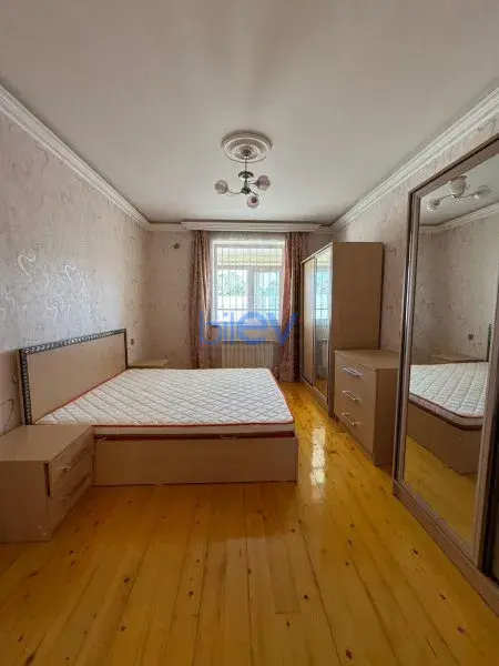 Aylıq Kirayə 4 otaqlı Bağ evi  170m², Bakı