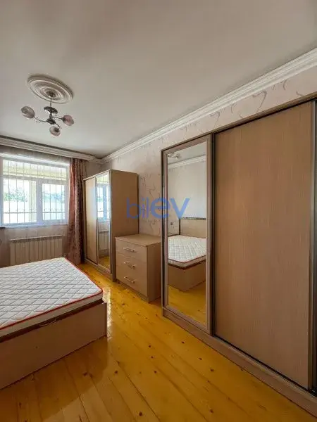 Aylıq Kirayə 4 otaqlı Bağ evi  170m², Bakı