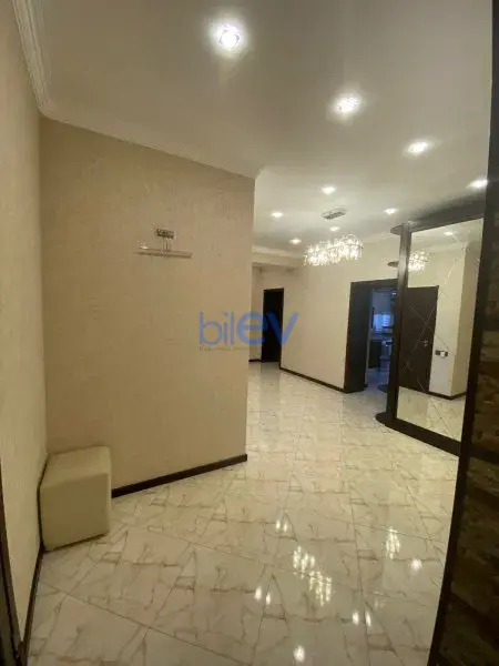 Satış 3 otaqlı Yeni Tikili bina evi  123m², Bakı