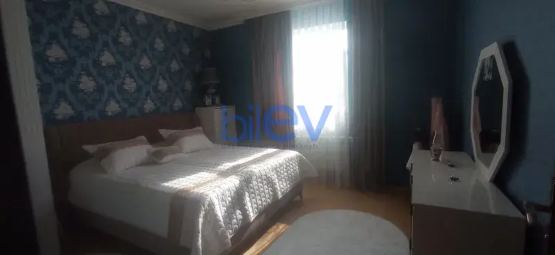 Satış 5 otaqlı Həyət evi  200m², Bakı