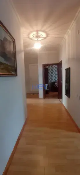 Satış 5 otaqlı Həyət evi  200m², Bakı