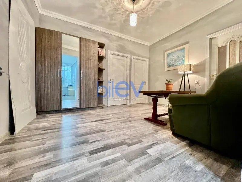 Satış 6 otaqlı Həyət evi  160m², Bakı