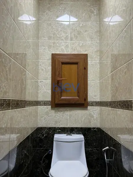Satış 3 otaqlı Köhnə Tikili bina evi  70m², Bakı