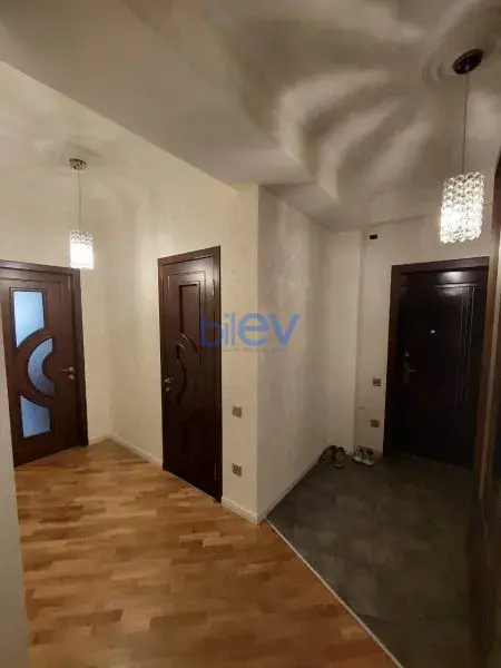 Aylıq Kirayə 3 otaqlı Yeni Tikili bina evi  120m², Bakı