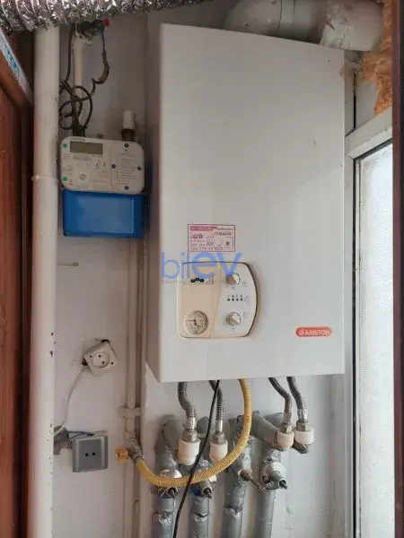 Aylıq Kirayə 3 otaqlı Yeni Tikili bina evi  120m², Bakı