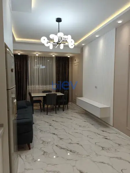 Aylıq Kirayə 3 otaqlı Yeni Tikili bina evi  75m², Bakı