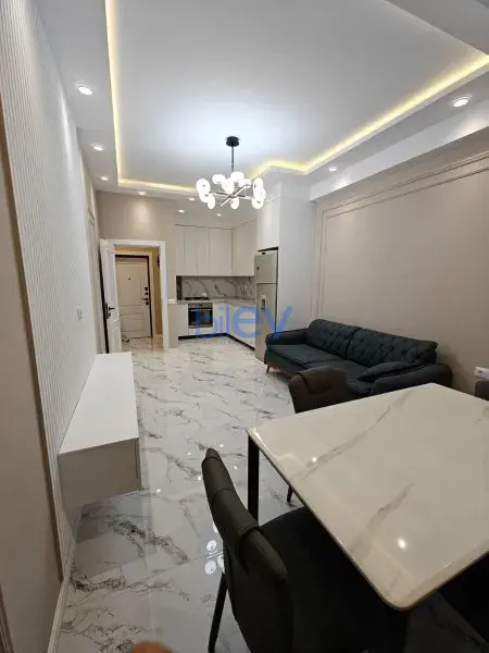 Aylıq Kirayə 3 otaqlı Yeni Tikili bina evi  75m², Bakı