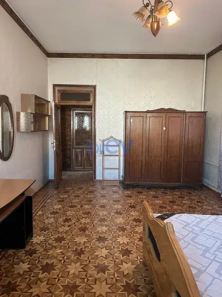 Aylıq Kirayə 2 otaqlı Köhnə Tikili bina evi  48m², Bakı