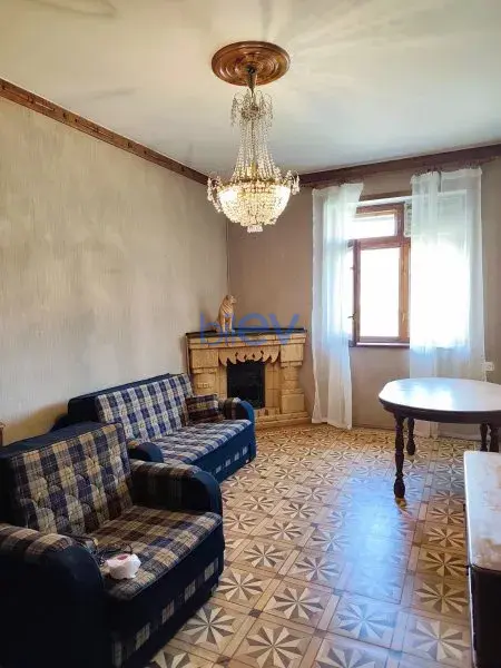 Aylıq Kirayə 2 otaqlı Köhnə Tikili bina evi  48m², Bakı