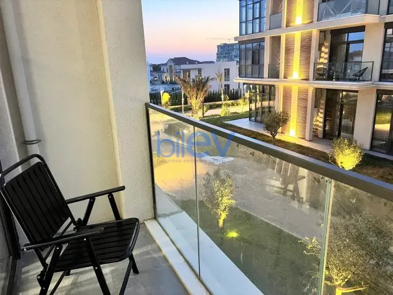Aylıq Kirayə 3 otaqlı Yeni Tikili bina evi  85m², Bakı