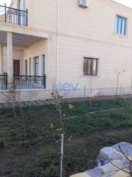 Aylıq Kirayə 6 otaqlı Həyət evi  340m², Bakı