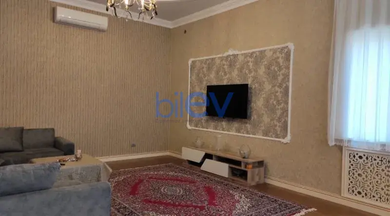 Aylıq Kirayə 6 otaqlı Həyət evi  340m², Bakı