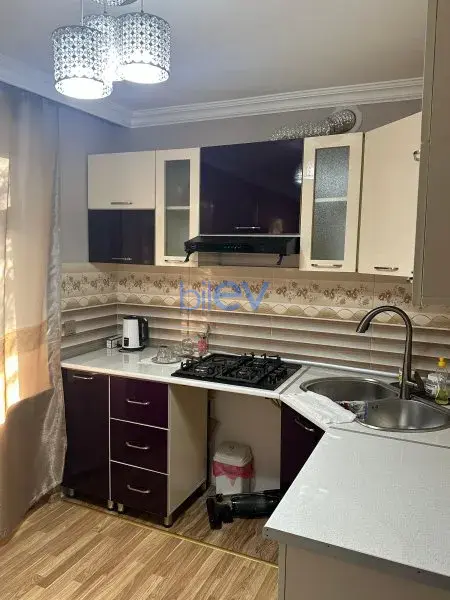 Satış 1 otaqlı Köhnə Tikili bina evi  32m², Bakı