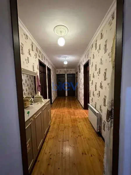Satış 5 otaqlı Həyət evi  200m², Bakı