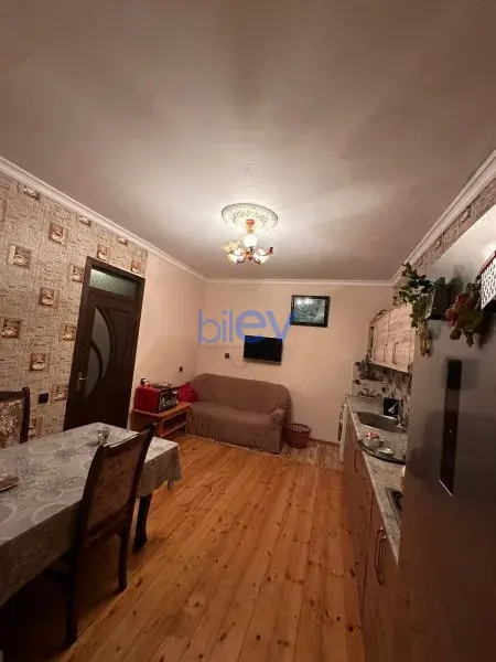 Satış 5 otaqlı Həyət evi  200m², Bakı