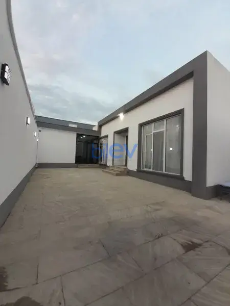 Satış 4 otaqlı Bağ evi  135m², Bakı