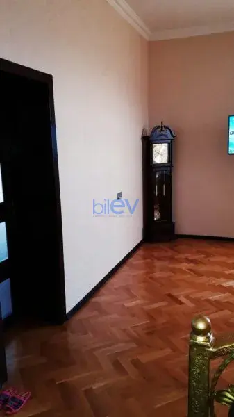 Satış 6 otaqlı Villa  220m², Bakı