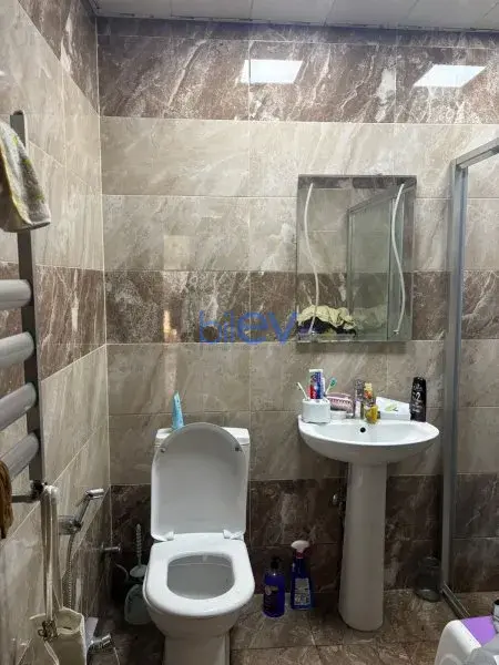 Aylıq Kirayə 2 otaqlı Yeni Tikili bina evi  50m², Bakı