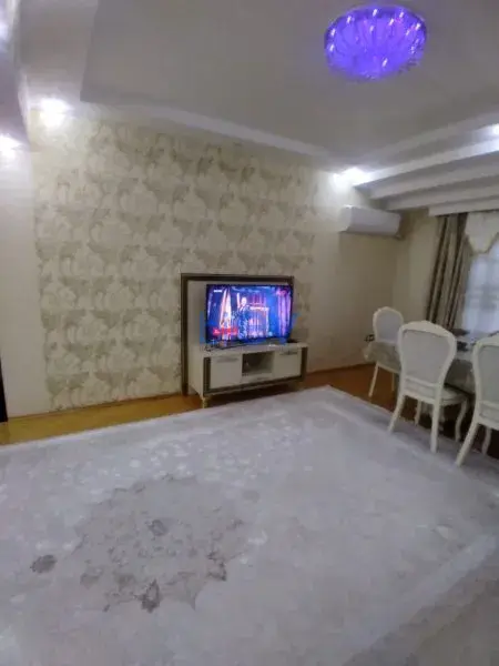 Satış 2 otaqlı Yeni Tikili bina evi  78m², Bakı