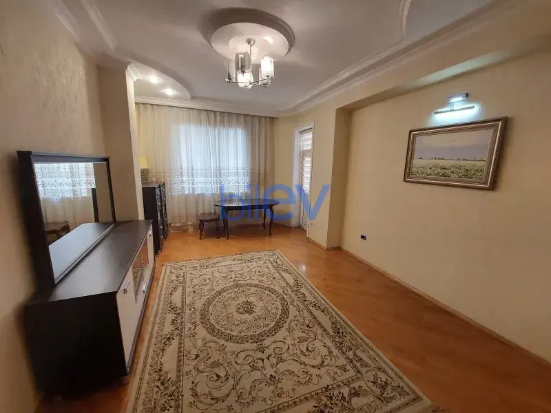 Aylıq Kirayə 2 otaqlı Yeni Tikili bina evi  80m², Bakı
