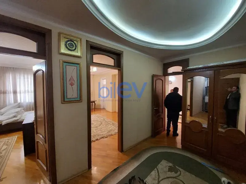Aylıq Kirayə 2 otaqlı Yeni Tikili bina evi  80m², Bakı