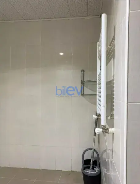 Aylıq Kirayə 3 otaqlı Yeni Tikili bina evi  140m², Bakı