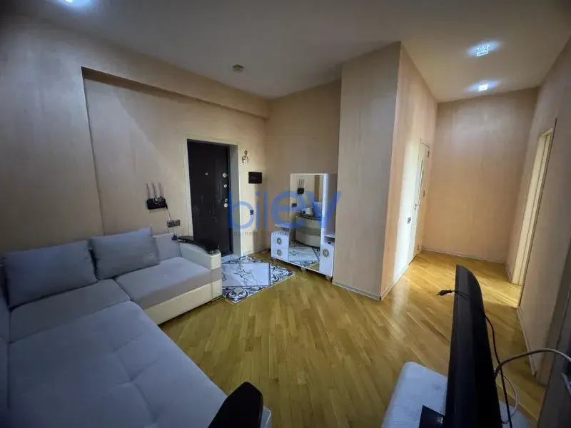 Aylıq Kirayə 2 otaqlı Yeni Tikili bina evi  70m², Bakı
