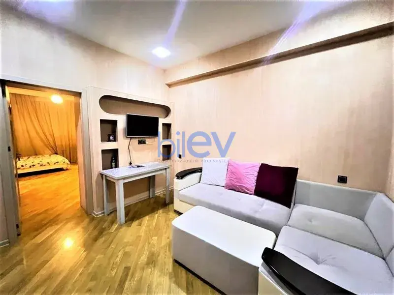 Aylıq Kirayə 2 otaqlı Yeni Tikili bina evi  70m², Bakı