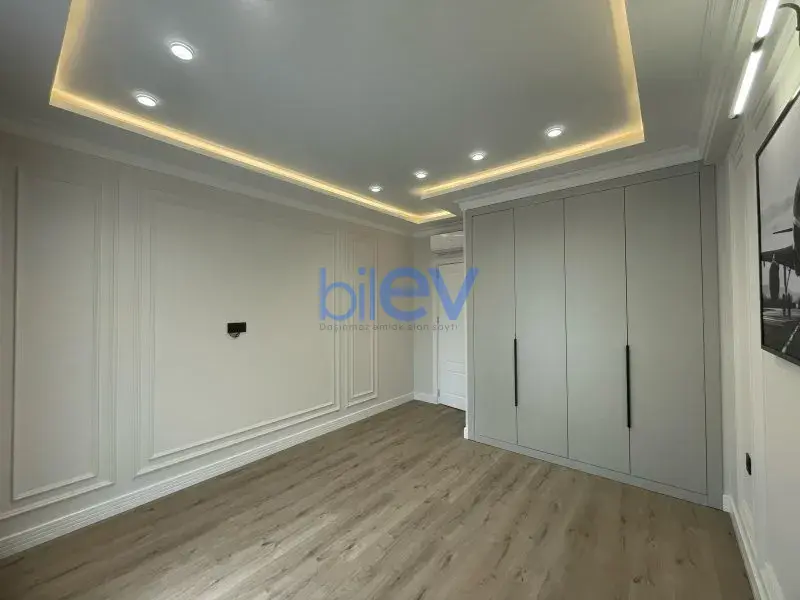 Satış 3 otaqlı Yeni Tikili bina evi  140m², Bakı
