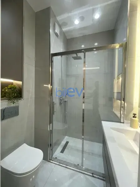 Satış 3 otaqlı Yeni Tikili bina evi  140m², Bakı