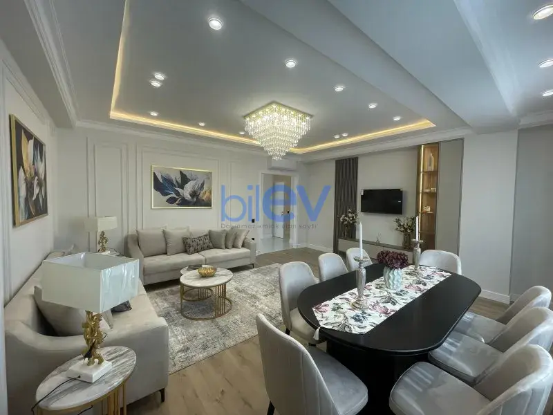 Satış 3 otaqlı Yeni Tikili bina evi  140m², Bakı