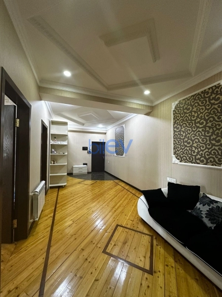 Satış 4 otaqlı Yeni Tikili bina evi  192m², Bakı