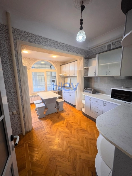 Kirayə (aylıq) 2 otaqlı Köhnə Tikili  75m², Bakı