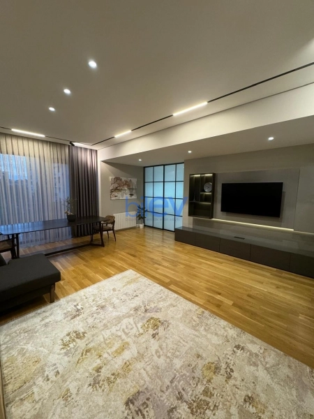Satış 5 otaqlı Yeni Tikili bina evi  265m², Bakı