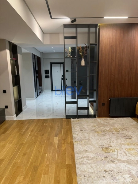 Satış 5 otaqlı Yeni Tikili bina evi  265m², Bakı