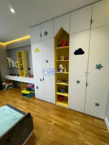 Satış 5 otaqlı Yeni Tikili bina evi  265m², Bakı