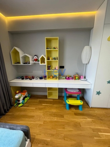 Satış 5 otaqlı Yeni Tikili bina evi  265m², Bakı