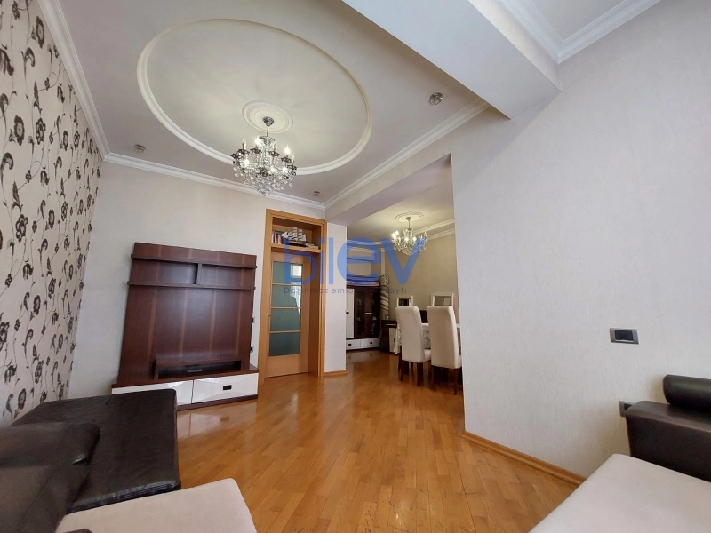 Kirayə (aylıq) 2 otaqlı Yeni Tikili  75m², Bakı