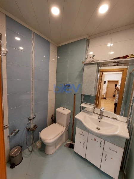 Kirayə (aylıq) 2 otaqlı Yeni Tikili  75m², Bakı