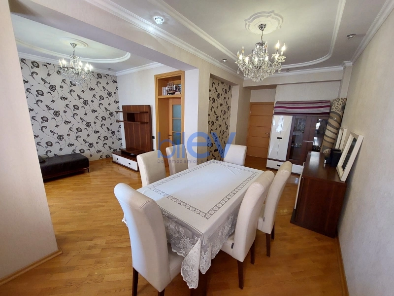 Kirayə (aylıq) 2 otaqlı Yeni Tikili  75m², Bakı