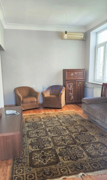 Satış 1 otaqlı Köhnə Tikili bina evi  32m², Bakı