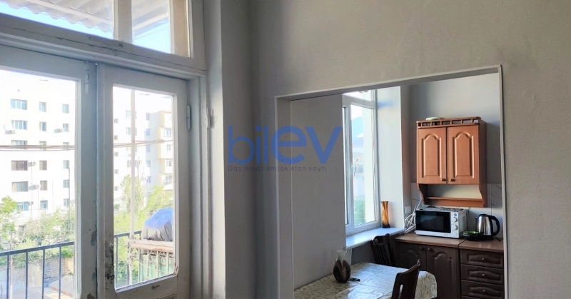 Satış 1 otaqlı Köhnə Tikili bina evi  32m², Bakı