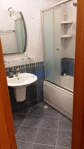 Aylıq Kirayə 2 otaqlı Yeni Tikili bina evi  80m², Bakı