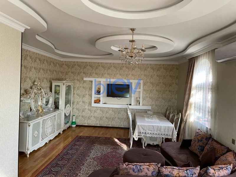 Satış 5 otaqlı Həyət evi  200m², Bakı