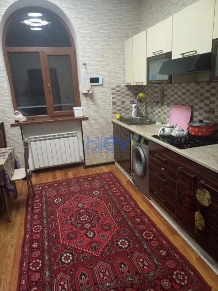 Satış 5 otaqlı Həyət evi  200m², Bakı