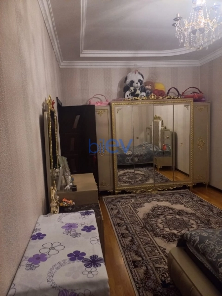 Satış 5 otaqlı Həyət evi  200m², Bakı